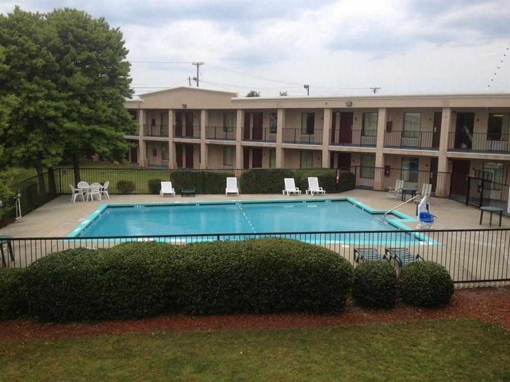 Red Roof Inn Atlanta - Suwanee/Mall Of Georgia Ngoại thất bức ảnh